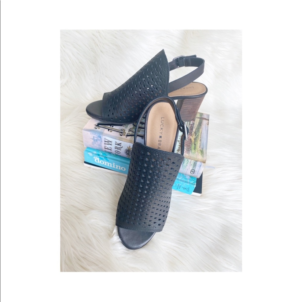 Lucky Brand LK-Verazino open toe shoes size 8.5